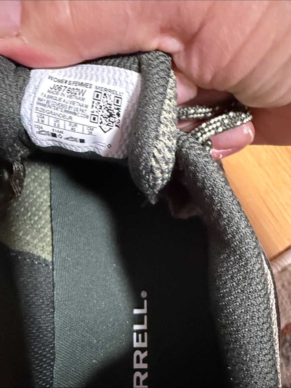 Merrell Women Antora 3 Olive Green & Gray Trail Shoes - Picture 5 of 5